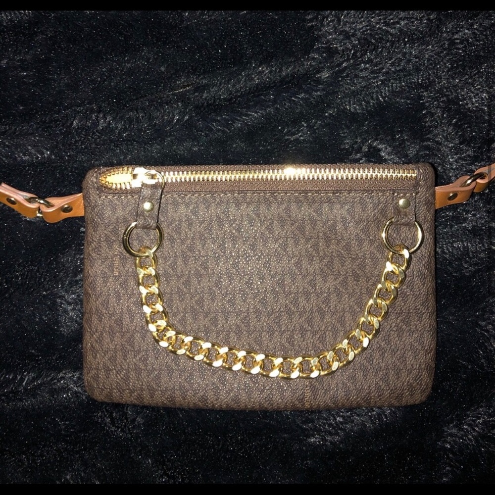 Michael kors belt bag